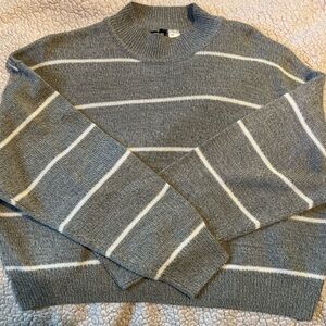 Turtle neck sweater